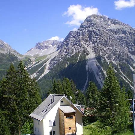 Apartahotel Hof 4*